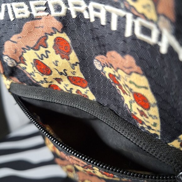 Vibedration Hydration Backpack - Pizza pattern w/o bladder main image 8
